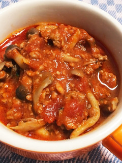 トマト缶で!挽肉ときのこのトマトソース-レシピのメイン写真