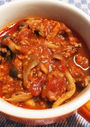 トマト缶で！挽肉ときのこのトマトソース-レシピのメイン写真