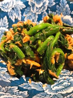 鯖味噌煮缶とほうれん草の和え物-レシピのメイン写真