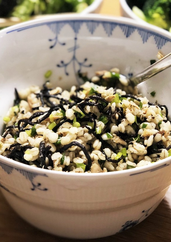 押し麦とひじきの和え物-レシピのメイン写真