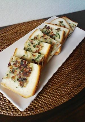 余った餃子の種でー！トーストーーッ！-レシピのメイン写真
