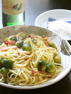 芽キャベツとベーコンのほろ苦い美味パスタ-レシピのメイン写真