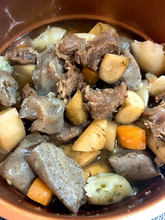 今日は圧力鍋を使って、簡単牛すじ煮込み-レシピのメイン写真