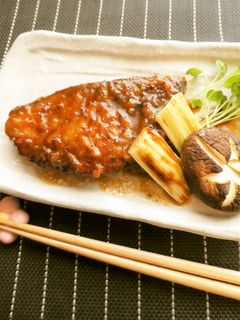 柔らかコッテリ♪簡単ブリの生姜照り焼き -レシピのメイン写真