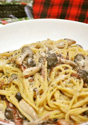 しめじとベーコンのピーカンクリームパスタ-レシピのメイン写真
