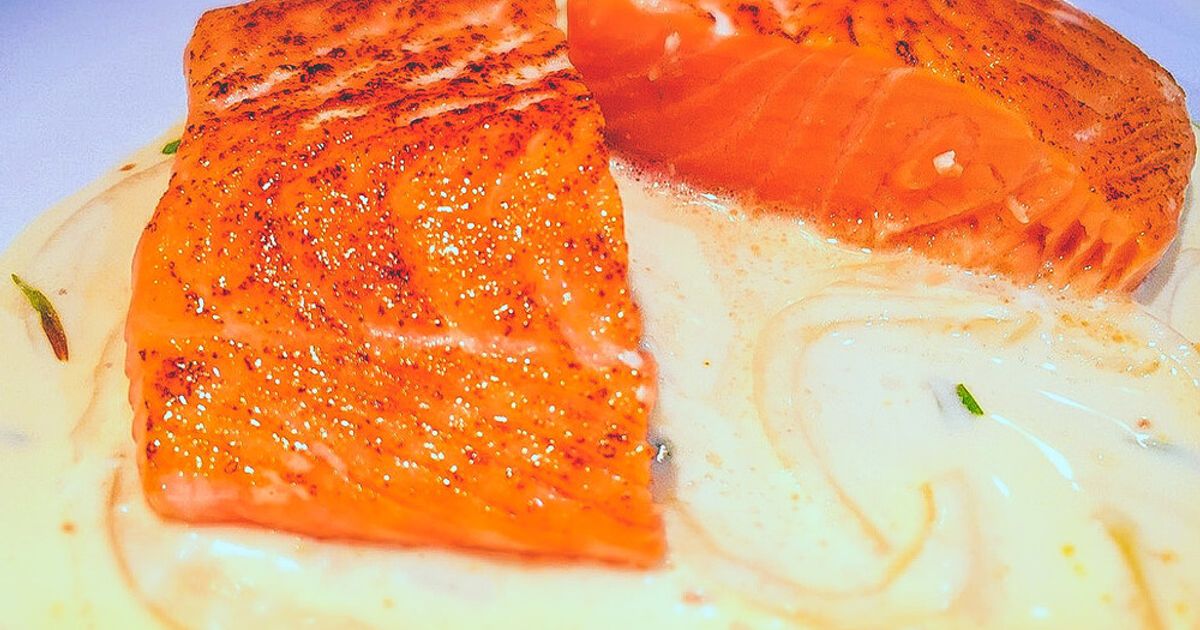 サーモンの料理 Salmon Confit】Drinkable Tenderness - YouTube