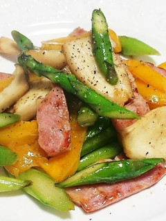 簡単!炒めるだけ アスパラ厚切ベーコン-レシピのメイン写真
