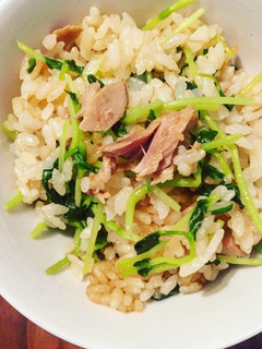 味付けシンプル◎豆苗とツナの炊き込みご飯-レシピのメイン写真