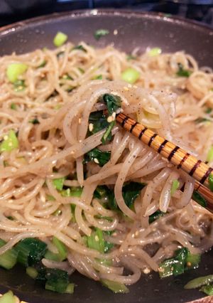 糸こんにゃくと小松菜の炒め物-レシピのメイン写真
