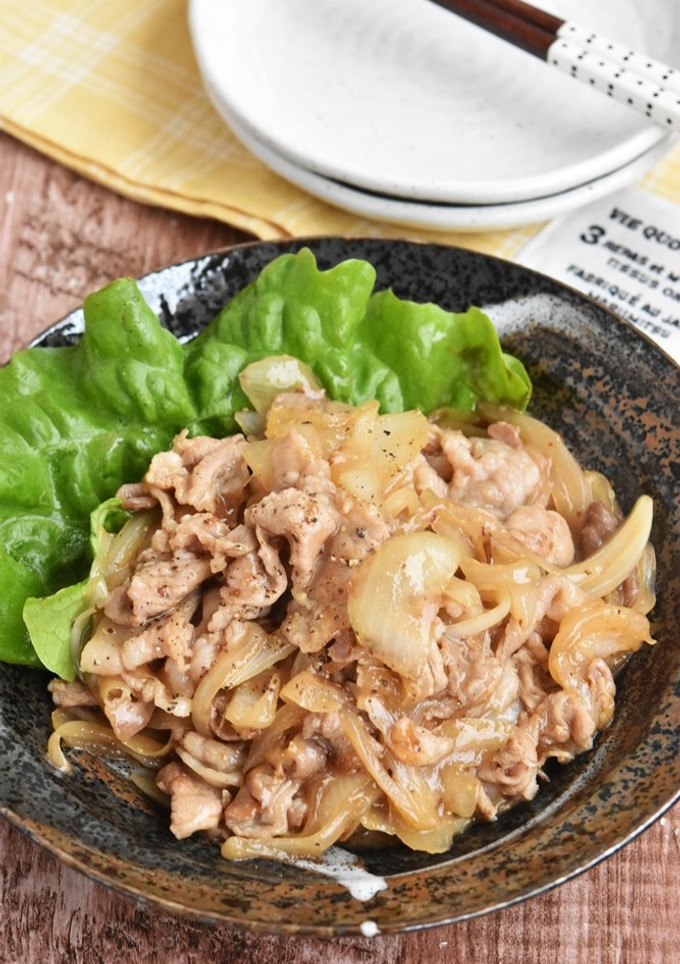 豚こま切れ肉と新玉ねぎの粒マスタード炒め-レシピのメイン写真