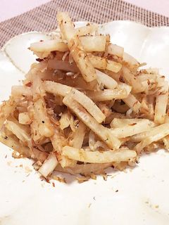 大根とじゃこのごま油炒め-レシピのメイン写真