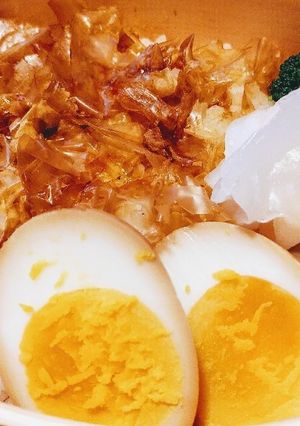 寝坊上等！！味卵と中華風ねこまんま弁当。-レシピのメイン写真