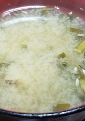 天然ブナシメジと牛蒡の味噌汁＾＾-レシピのメイン写真
