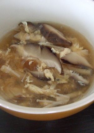 酸っぱ辛いスープ♪酸辣湯（スーラータン）-レシピのメイン写真
