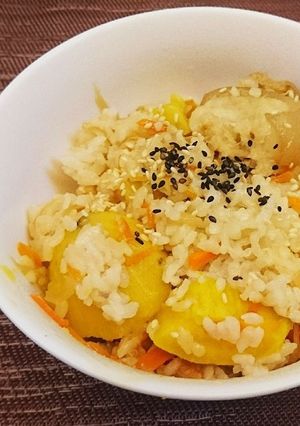 美味簡単~炊飯器でサツマイモ炊き込みご飯-レシピのメイン写真