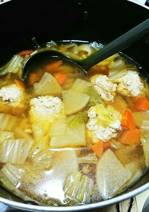 ズボラ女子が作るつくねと白菜の和風スープ-レシピのメイン写真