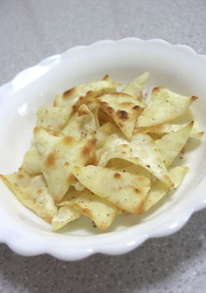 残った餃子の皮で☆パリパリおやつ♪-レシピのメイン写真