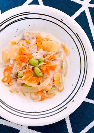 シェフ直伝★手羽先と野菜のクリーム煮-レシピのメイン写真