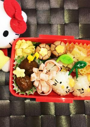 キティちゃん キティ 弁当 キャラ弁-レシピのメイン写真