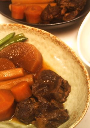 スロークッカーで簡単☆牛肉大根とゴボウ煮-レシピのメイン写真