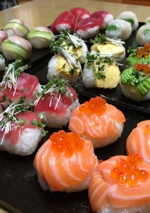 ひな祭り ラップで簡単手まり寿司♪-レシピのメイン写真