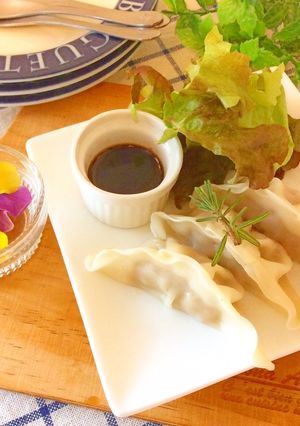おうちバル☆餃子をイタリアンな感じで-レシピのメイン写真