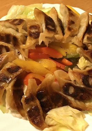 レトルト餃子☆野菜たくさんいっしょ蒸し焼-レシピのメイン写真