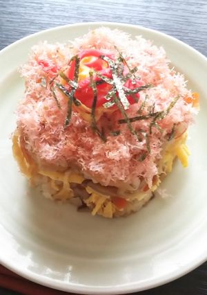 春色重ね寿司-レシピのメイン写真
