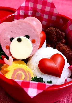 ボロニアソーセージdeキャラ弁くまちゃん-レシピのメイン写真
