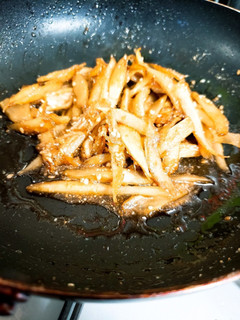 しっかり味のきんぴらごぼう-レシピのメイン写真