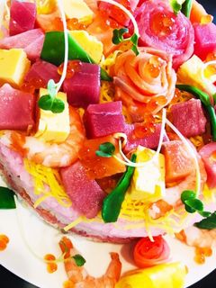 豪華な豪華なケーキ型ちらし寿司-レシピのメイン写真