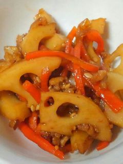 蓮根と鶏むねミンチの金平-レシピのメイン写真