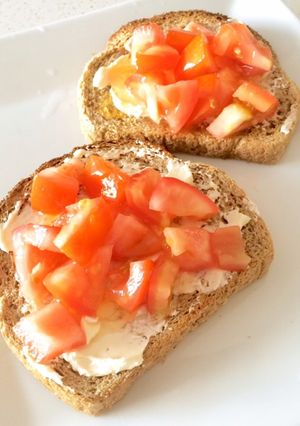クリームチーズとトマトのブルスケッタ-レシピのメイン写真
