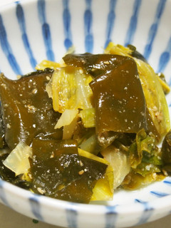 キャベツとワカメごま酢和え♪-レシピのメイン写真