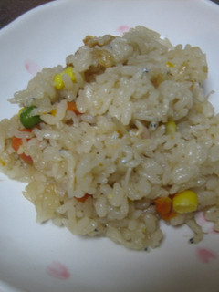炊飯器で♪チャーハン風ピラフ?-レシピのメイン写真