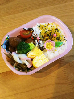 19/03/04 年長ミートボールお弁当-レシピのメイン写真