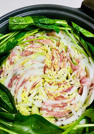 いつもの豚バラ白菜鍋に、プラスワン-レシピのメイン写真