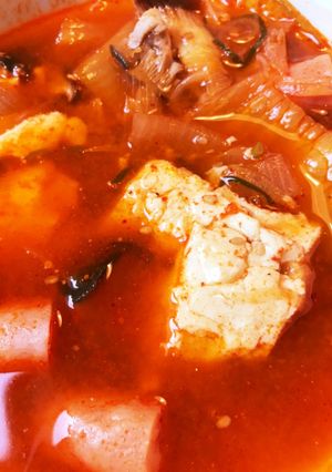 まかない～余った野菜でぶっ込みチゲ豆腐～-レシピのメイン写真