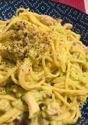 挽肉としめじのアボカド濃厚クリームパスタ-レシピのメイン写真