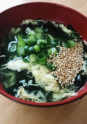 とろとろ生わかめとふわふわタマゴのスープ-レシピのメイン写真