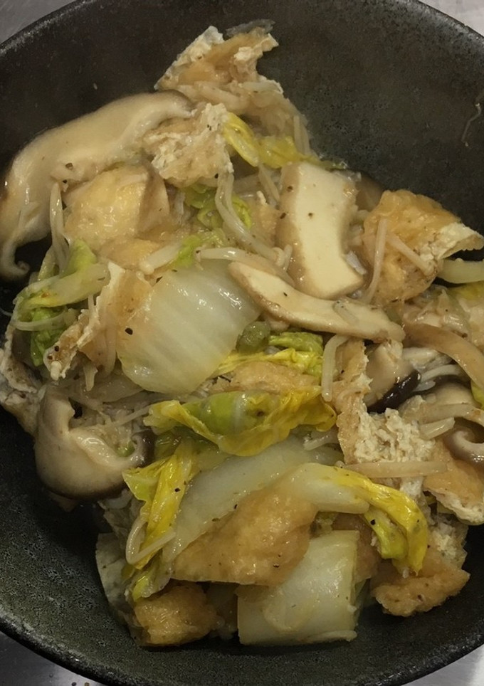 白菜と油揚げと茸の煮干し風味の煮物-レシピのメイン写真