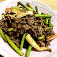 味噌と豆板醤の牛肉甘辛炒め