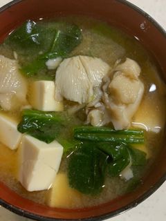 平茸とホウレン草と豆腐のお味噌汁-レシピのメイン写真