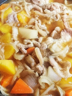 おふくろの味~サツマイモの彩り肉じゃが~-レシピのメイン写真