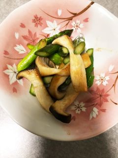 エリンギとアスパラのバター炒め-レシピのメイン写真