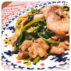 รูปของ 豚肉とほうれん草のごま味噌炒め