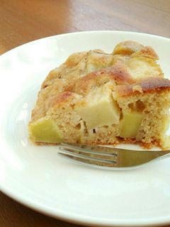 林檎とさつま芋、ライ麦粉入りケーキ-レシピのメイン写真