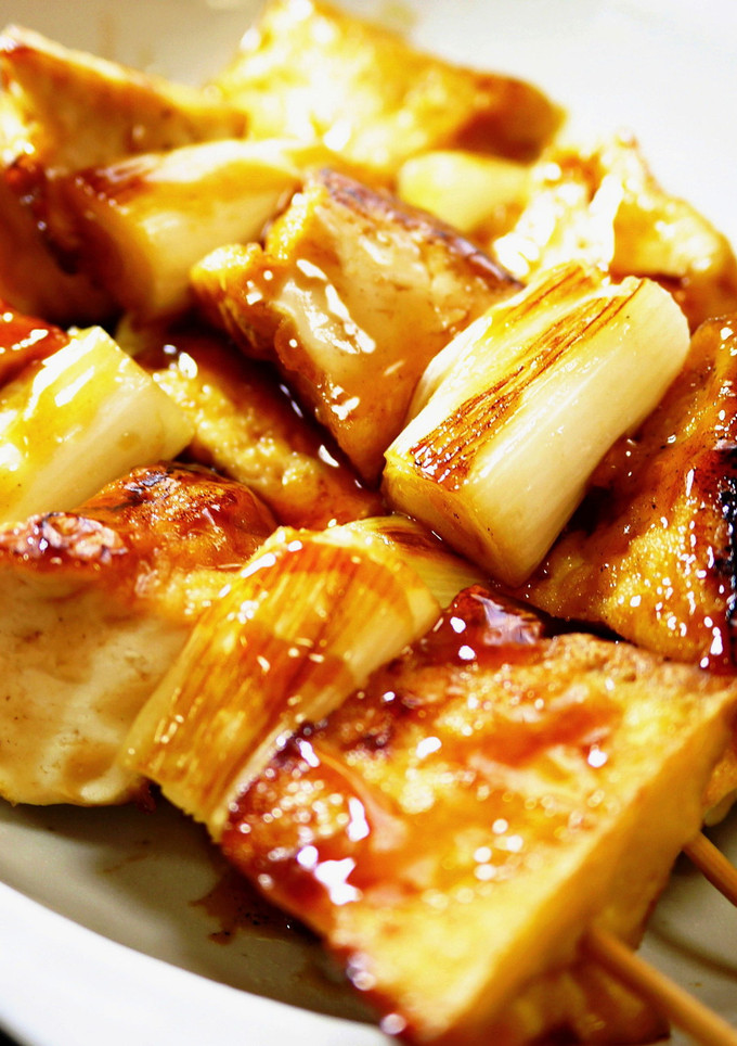 ★見た目は焼き鳥★串あり！厚揚げと白葱-レシピのメイン写真