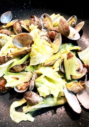 副菜に☆ あさりとキャベツの蒸し煮-レシピのメイン写真