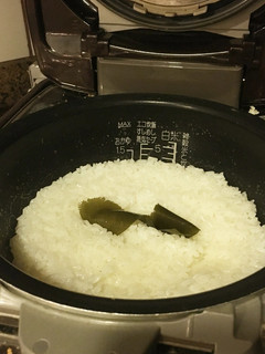 炊飯器でよりおいしいご飯を炊く方法-レシピのメイン写真